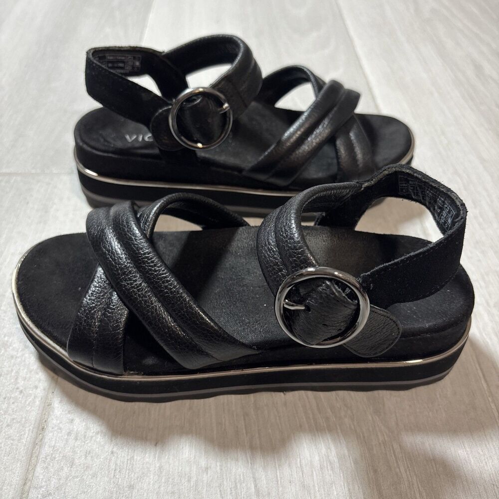 Vionic Women’s Black Leather Platform Sandals Siz… - image 4